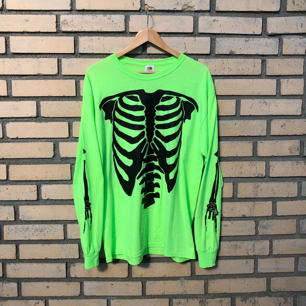 VLONE PLAYBOI CARTI TOUR MERCH